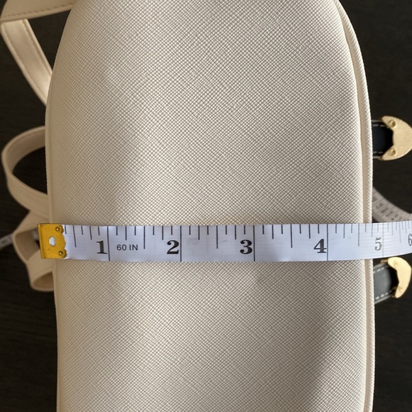 Elegant Cream Backpack - Picture 6 of 9